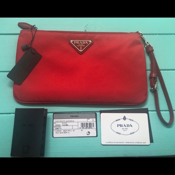 PRADA-AUTHENTIC NWT Tessuto Nylon/Leather WRISTLET - Picture 1 of 8